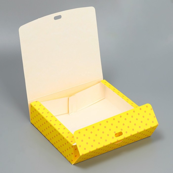 Коробка подарочная складная, упаковка, «С днём рождения», 20 х 18 х 5 см, БЕЗ ЛЕНТЫ