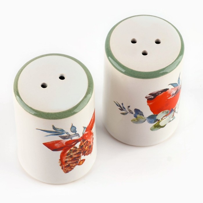 Новый год! Набор для специй новогодний керамический «Снегирь!», 12х6.5х7 см, цвет белый Новый год! Набор для специй новогодний керамический «Снегирь!», 12х6.5х7 см, цвет белый