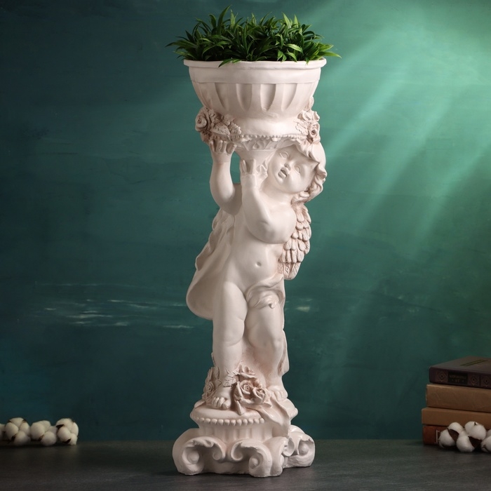 Фигурное кашпо  Фигурное кашпо "Ангел с розами", состаренный, 1,8 л/ 24х24х70см