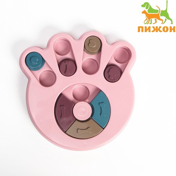 Игрушка интеллектуальная для лакомств  Игрушка интеллектуальная для лакомств "Лапа", 14 х 13,5 х 3 см, розовая