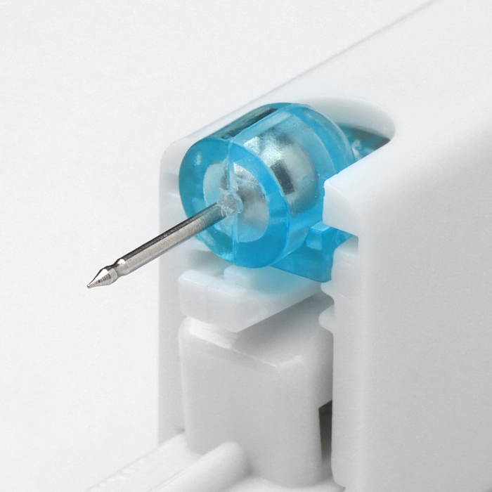 Пистолет одноразовый для пирсинга, серьга в комплекте «Минимал», 4 мм, цвет серебро Пистолет одноразовый для пирсинга, серьга в комплекте «Минимал», 4 мм, цвет серебро