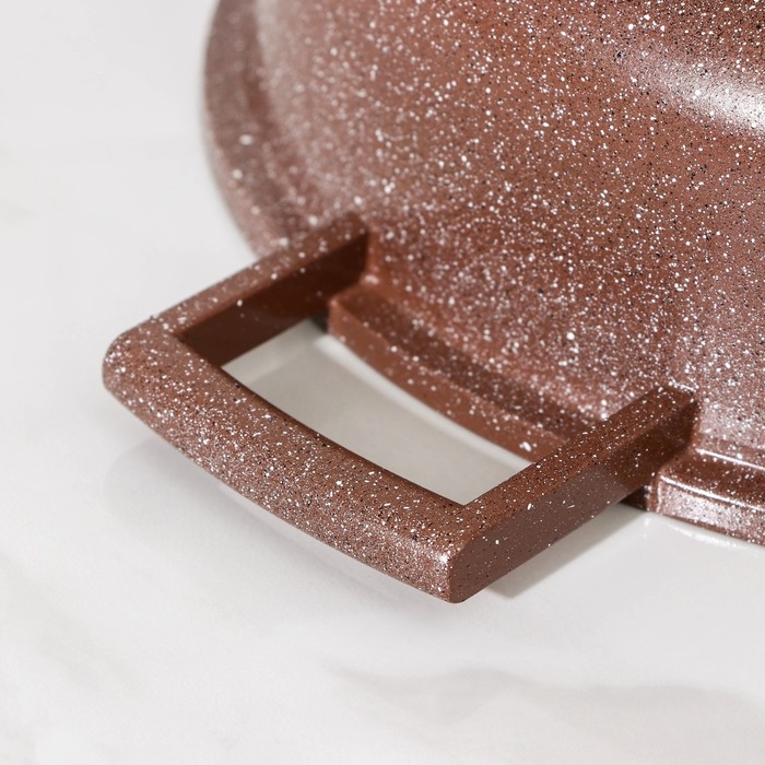 Жаровня Доляна «Брауни», d=28 см, стеклянная крышка, литые ручки, антипригарное покрытие, индукция Жаровня Доляна «Брауни», d=28 см, стеклянная крышка, литые ручки, антипригарное покрытие, индукция