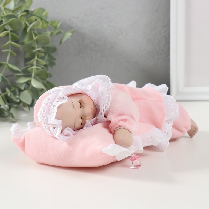 Кукла музыкальная механическая Кукла музыкальная механическая "Малыш спящий на подушке" розовый, двигается 13,5х19,5х8 см 104624