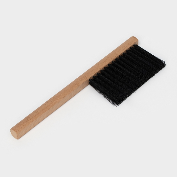 Щётка - смётка техническая, 29×2,5×1,6 см, трехрядная, 39 пучков, бук, синтетическое волокно чёрное Щётка - смётка техническая, 29×2,5×1,6 см, трехрядная, 39 пучков, бук, синтетическое волокно чёрное