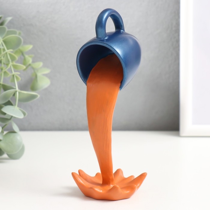 Сувенир полистоун  Сувенир полистоун "Синяя чашка жидкое золото - брызги" 15х5,5х8 см