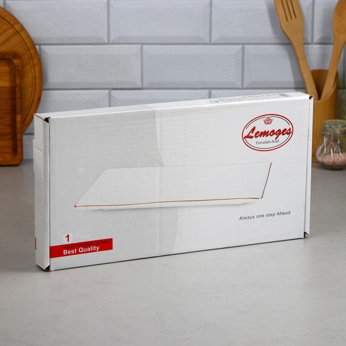 Тарелка «Сладости», большая, фарфор, Иран Тарелка «Сладости», большая, фарфор, Иран