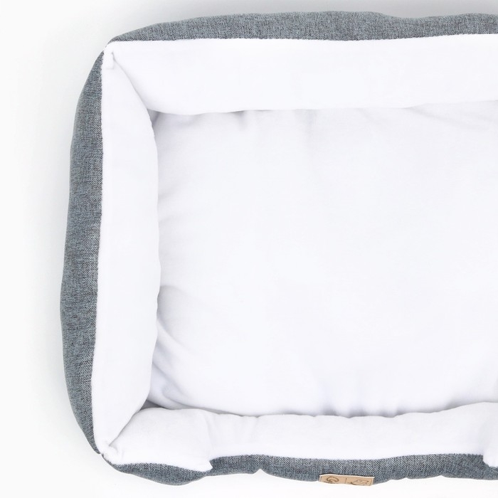 Лежанка для кошек и собак серая, 55х45х11 см Лежанка для кошек и собак серая, 55х45х11 см