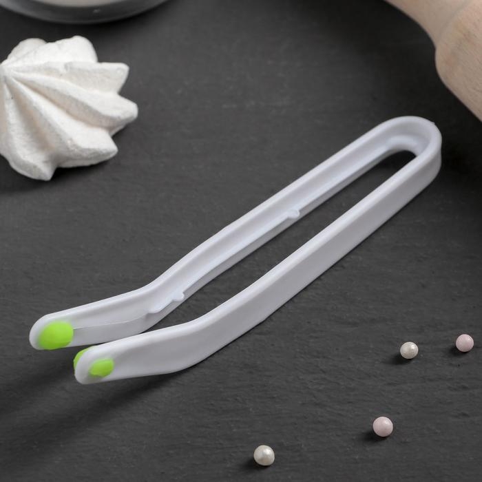 Щипцы кондитерские Доляна, 15×3,5 см, цвет белый Щипцы кондитерские Доляна, 15×3,5 см, цвет белый