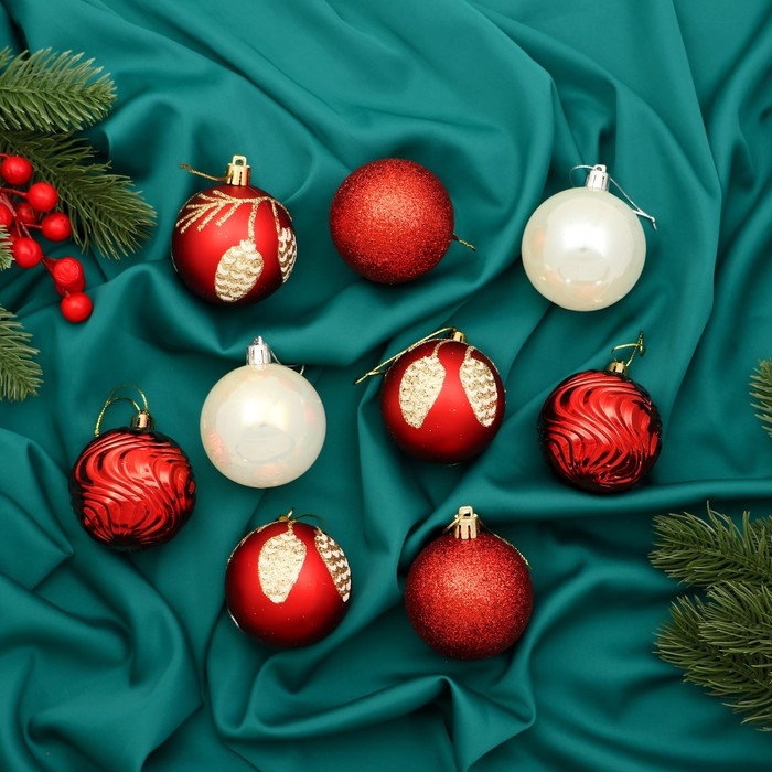 Набор шаров пластик d-6 см, 9 шт Набор шаров пластик d-6 см, 9 шт "Мелодия" волны ёлочки, красный белый