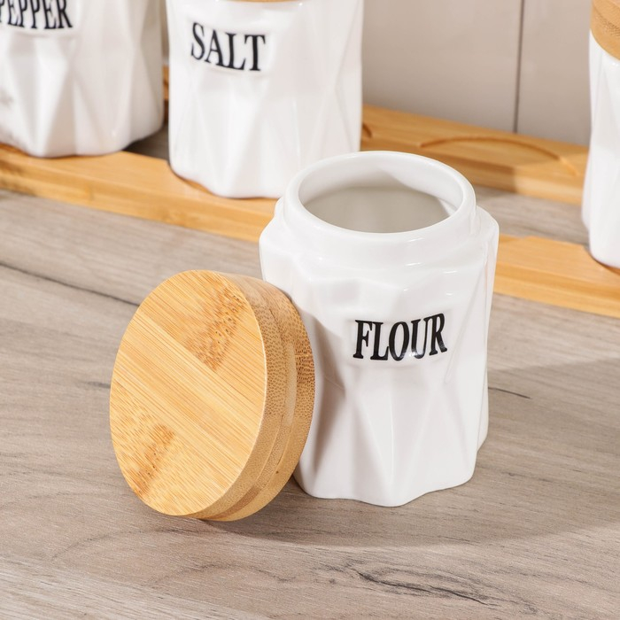 Банки для хранения сыпучих продуктов на деревянной подставке «Эстет», 4 предмета: 200 мл, 8,5×10 см, керамические, цвет белый Банки для хранения сыпучих продуктов на деревянной подставке «Эстет», 4 предмета: 200 мл, 8,5×10 см, керамические, цвет белый