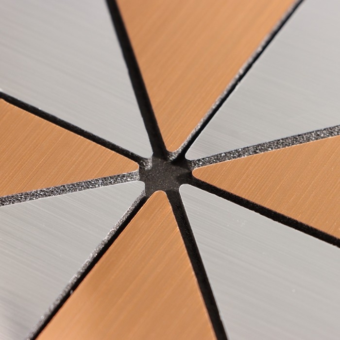 Панель самоклеящаяся 30*30см мягкая, треугольники медь Панель самоклеящаяся 30*30см мягкая, треугольники медь