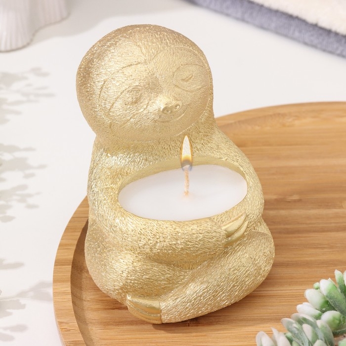 Свеча  Свеча "Ленивец" в подсвечнике из гипса,9х10,5х11см, золото
