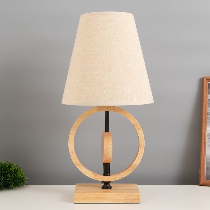 Лампа настольная Лампа настольная "Конье" 1х40Вт Е27 светлое дерево 11,5х11,5х27см