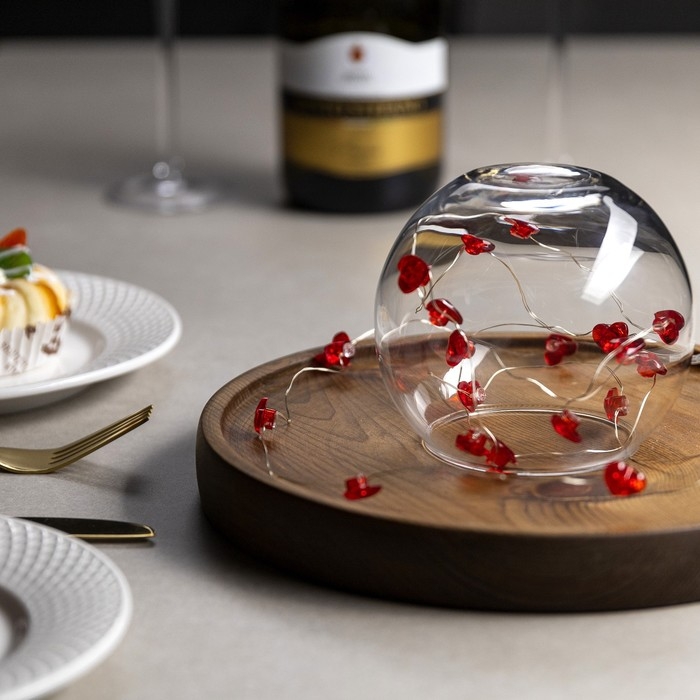 Гирлянда «Нить» 2 м роса с насадками «Сердце», IP20, серебристая нить, 20 LED, свечение красное, 2 режима, ААх2 Гирлянда «Нить» 2 м роса с насадками «Сердце», IP20, серебристая нить, 20 LED, свечение красное, 2 режима, ААх2