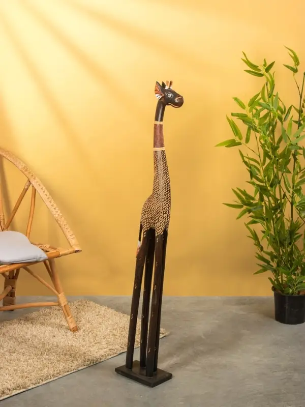 Сувенир Сувенир "Жираф" дерево 20х13х120 см, цв. коричневый