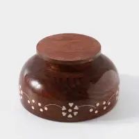 Чаша на ножке &laquo;В самое сердце&raquo;, 13&times;13&times;8 см, дерево шишам