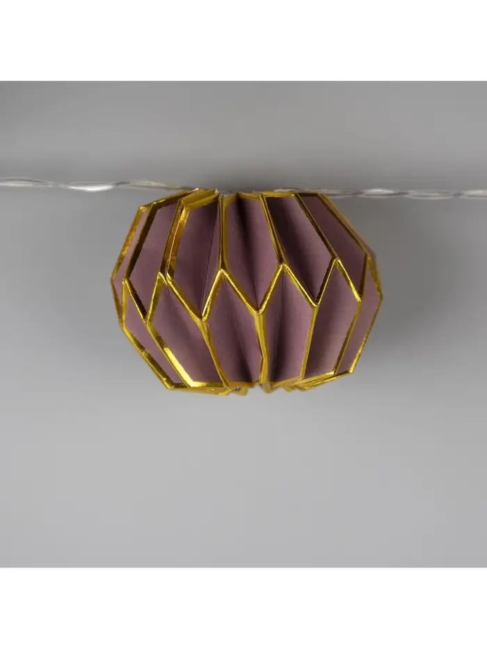 Гирлянда &laquo;Нить&raquo; 2 м с насадками &laquo;Фиолетовый фонарик&raquo;, IP20, прозрачная нить, 10 LED, от батареек АА&times;2, свечение тёплое белое