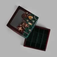 Коробка для 16 конфет &laquo;Новогодние игрушки&raquo;, 18,9 х 18,9 х 3,8 см