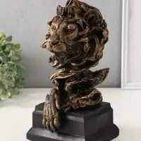 Копилка "Лев на пьедестале" 31х18 см, бронза Копилка "Лев на пьедестале" 31х18 см, бронза