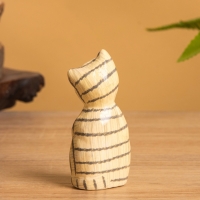 Сувенир «Полосатый кот», 8×3.5×2.5 см, дерево