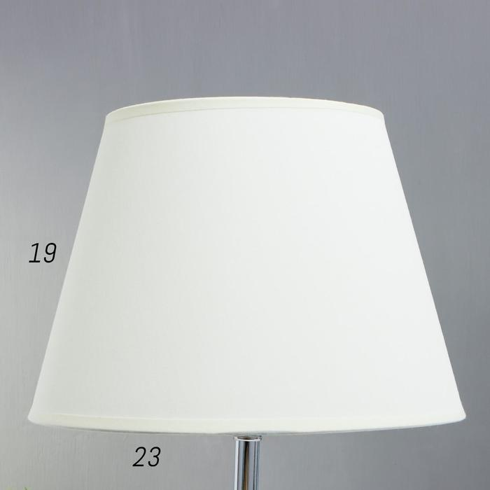 Лампа настольная "Астрид" 1x40W E27 23x23x40,5 см RISALUX