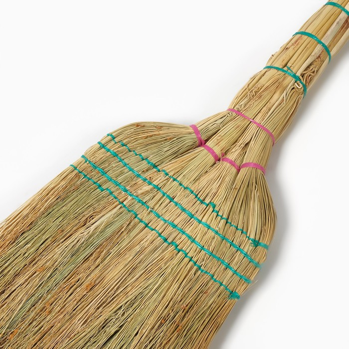 Веник узбекский из сорго 4х-прошивной 4х-лучевой, ручная работа, 90-95 см Веник узбекский из сорго 4х-прошивной 4х-лучевой, ручная работа, 90-95 см