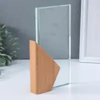 Наградная фигура стела &laquo;Геометрия&raquo;, верх 23&times;11.5 см, низ 15&times;9.3 см, стекло, дерево, 3.5&times;13&times;23 см