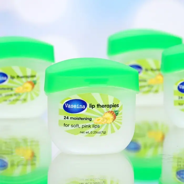 Вазелин косметический для губ, ананас