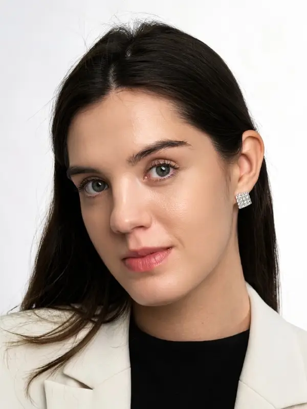 Серьги со стразами &laquo;Квадрат&raquo;, 12&times;12 мм, белые в серебре