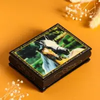 Шкатулка «Лошадь с жеребёнком», 10×14 см, лаковая миниатюра