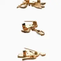 Броши "Голубь, подснежники" (набор 3шт), цветной в золоте Броши "Голубь, подснежники" (набор 3шт), цветной в золоте