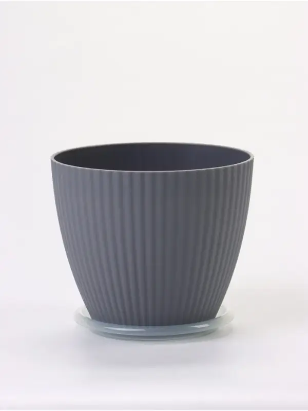 Горшок для цветов пластиковый Ribbed, 1 л, d=13.5 см, h=12 см, поддон МИКС, серый