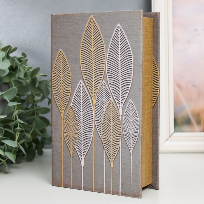 Сейф-книга дерево кожзам Сейф-книга дерево кожзам "Листья" 21х13х5 см