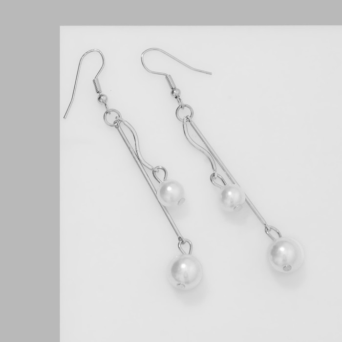 Серьги с жемчугом «Висячие» классика, d=8, d=10, цвет белый в серебре Серьги с жемчугом «Висячие» классика, d=8, d=10, цвет белый в серебре