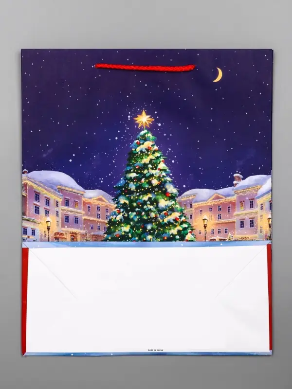 Пакет подарочный новогодний ламинированный, &laquo;Новогодний каток&raquo;, 26&times;12&times;32 см