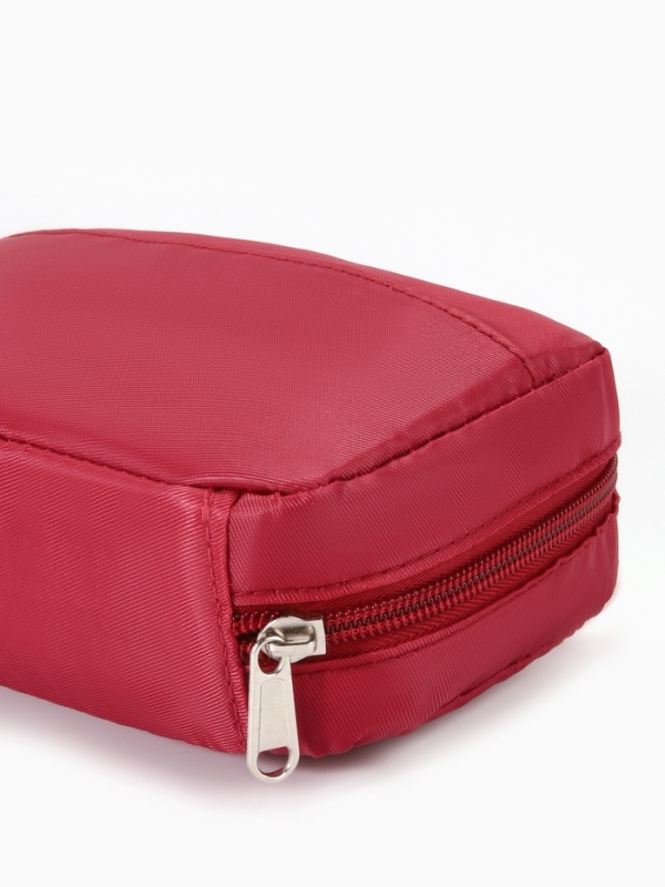 Косметичка дор Одноцвет, 16*6*10,5, отд на молнии, подкладка, н/карман, бордовый