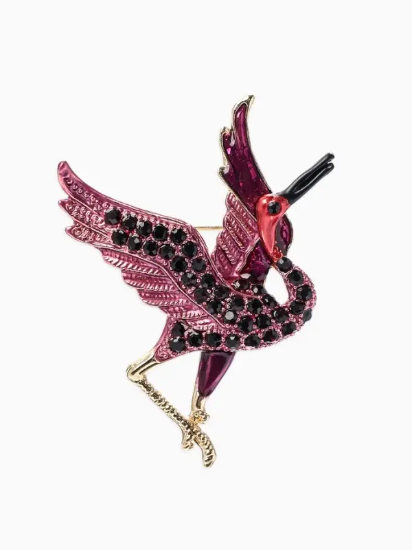 Брошь &laquo;Птица&raquo; аист, стразы, цвет фиолетовый в золоте