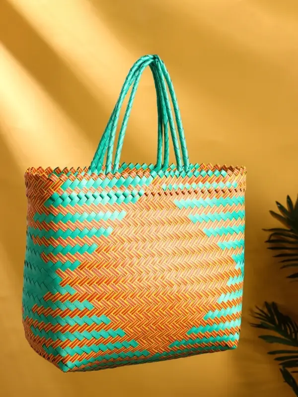 Сумка плетёная, 30×15×35 см, пластик, бирюзовый-жёлтая Сумка плетёная, 30×15×35 см, пластик, бирюзовый-жёлтая