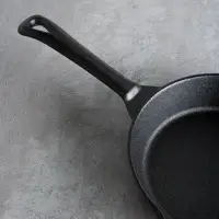 VETTA Сковорода чугун, 2 слива, d20см, индукция