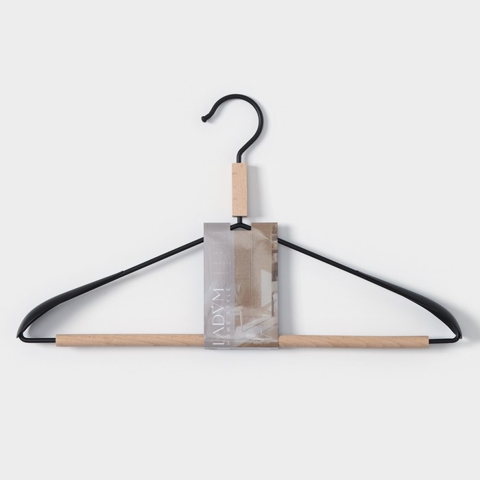 Плечики - вешалка для одежды LaDо́m Laconique, 42×24×3,2 см, широкие плечики, цвет чёрный Плечики - вешалка для одежды LaDо́m Laconique, 42×24×3,2 см, широкие плечики, цвет чёрный