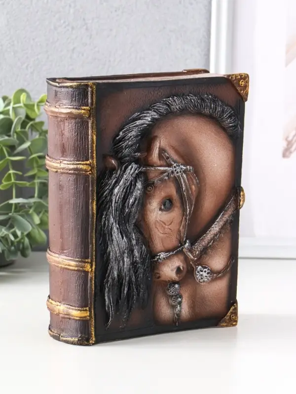 Фигурка (гипс) Книга Лошадь  Высота 21 см, ширина 7,5 см, длина 16,5 см, коричневый