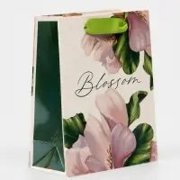 Пакет подарочный ламинированный, упаковка, &laquo;Цветение&raquo;, радужная голография, S 12 х 15 х 5.5 см