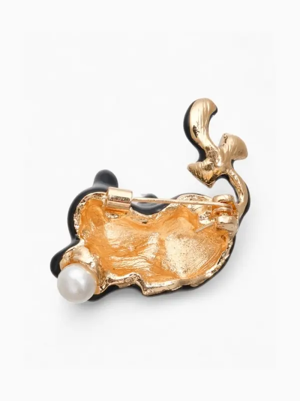 Брошь &laquo;Котёночек&raquo;, чёрно-белая в золоте