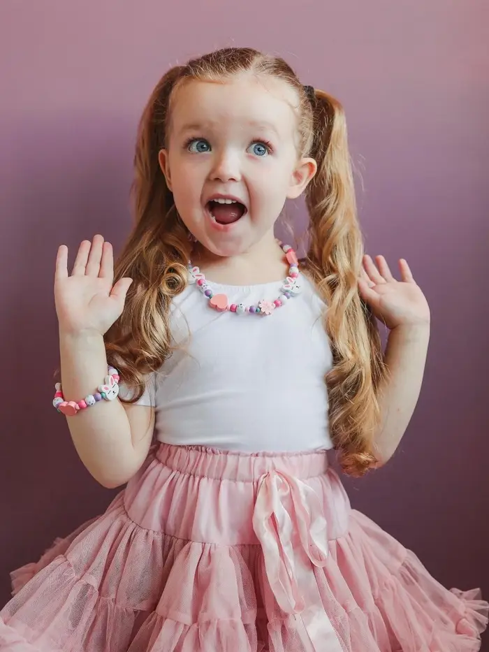 Набор детских украшений Выбражулька &laquo;Зайчик&raquo;, 2 предмета: бусы, браслет d=6 см разноцветный