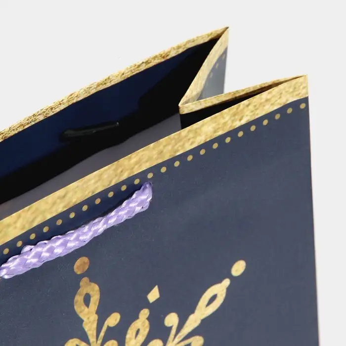 Пакет подарочный новогодний ламинированный «Снежинка», MS 18 х 23 х 8 см Пакет подарочный новогодний ламинированный «Снежинка», MS 18 х 23 х 8 см