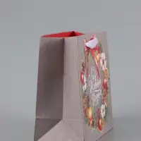 Пакет подарочный новогодний крафтовый квадратный &laquo;С Новым годом&raquo;, 22&times;22&times;11 см