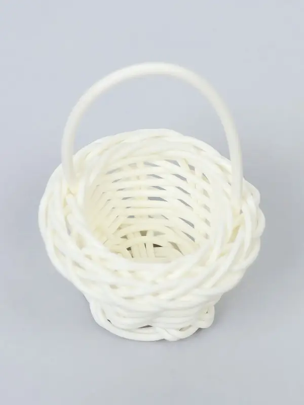 Кукольная миниатюра &laquo;Корзинка&raquo;, цвет белый