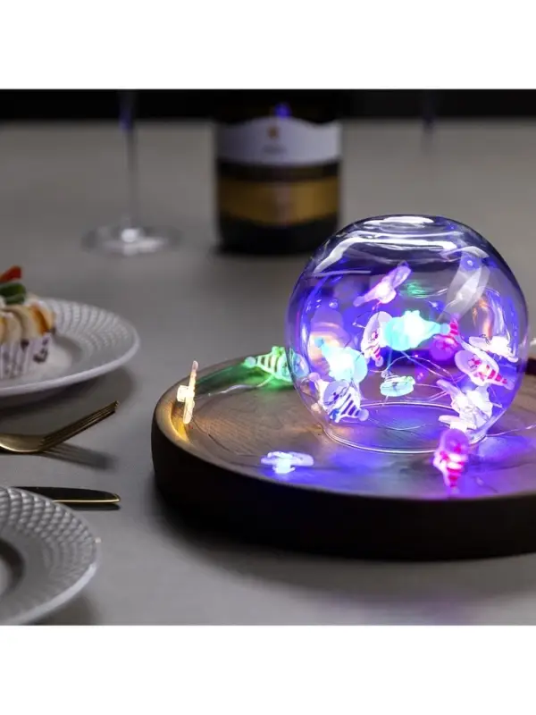 Гирлянда &laquo;Нить&raquo; 2 м, роса с насадками &laquo;Дед Мороз&raquo;, IP20, серебристая нить, 20 LED, 2 режима, от батареек АА&times;2, свечение мульти