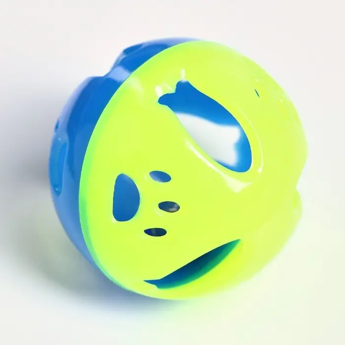 Набор из 2 шариков-погремушек  Набор из 2 шариков-погремушек "Рыбки и лапки", диаметр 3,8 см, желто-синий/оранжевый