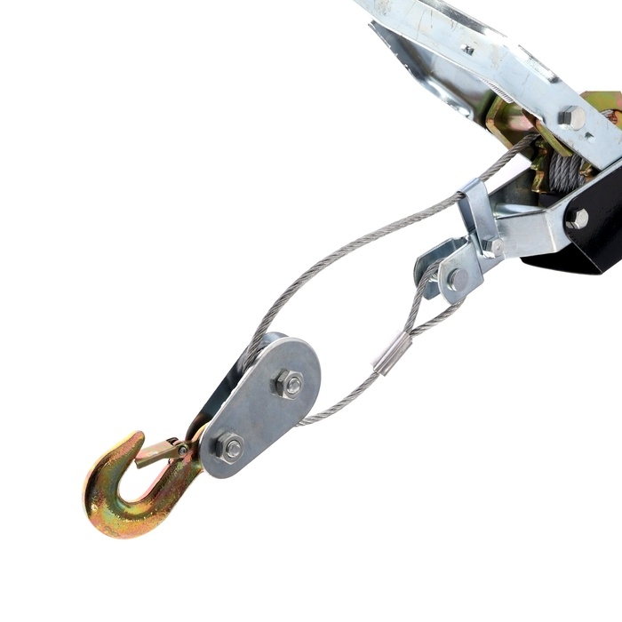 Лебедка рычажная ТУНДРА, двойное храповое колесо, тяга 4 т (подъем 1.6 т), трос 4 метра Лебедка рычажная ТУНДРА, двойное храповое колесо, тяга 4 т (подъем 1.6 т), трос 4 метра